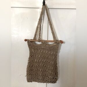Tano made in Italy woven straw bag tote with wooden accents